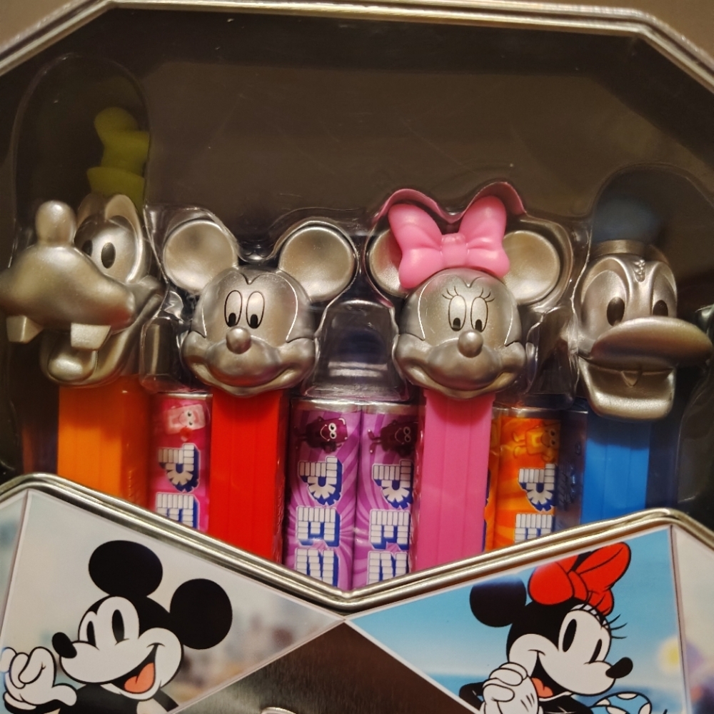 Disney 100 Years Of Wonder Pez Collection